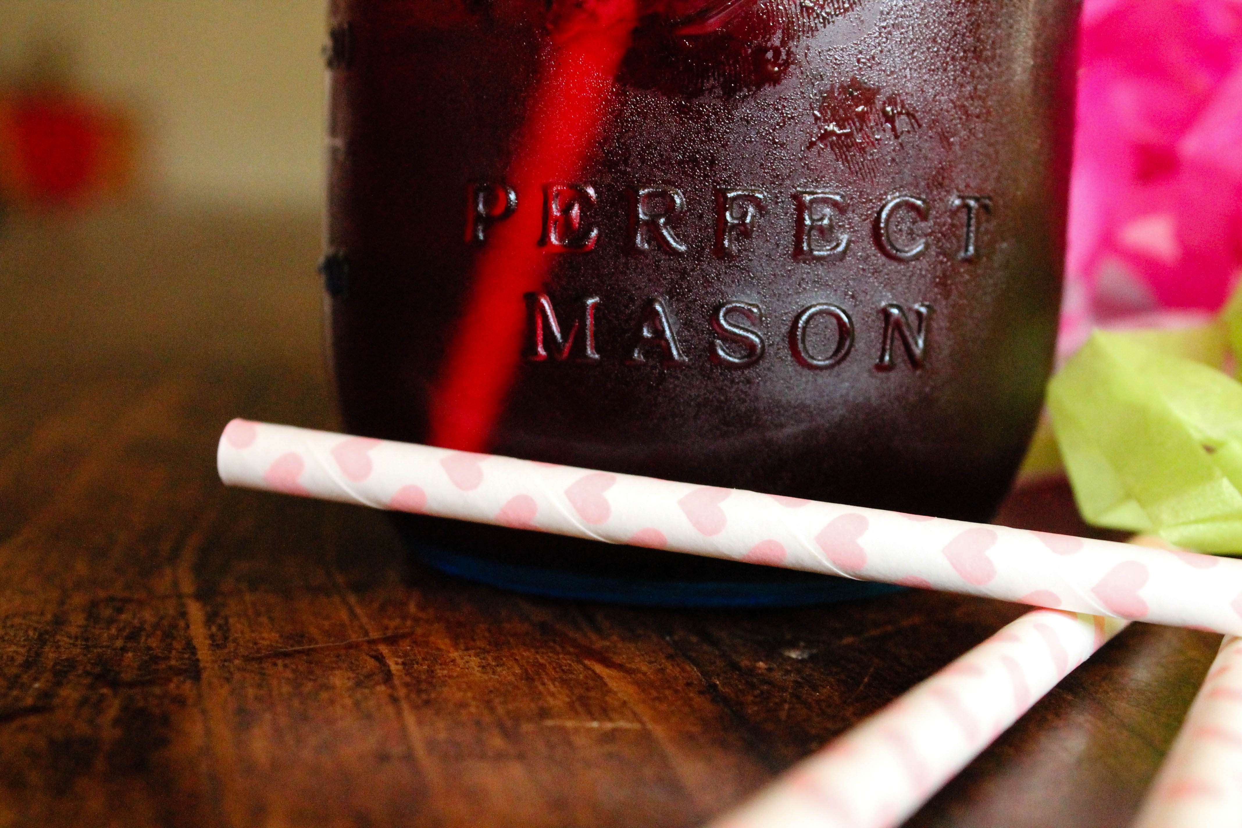 cranberry splash mocktail, cranberry drink, cranberry mocktail, kids drinks, kid drink, party drinks for kids