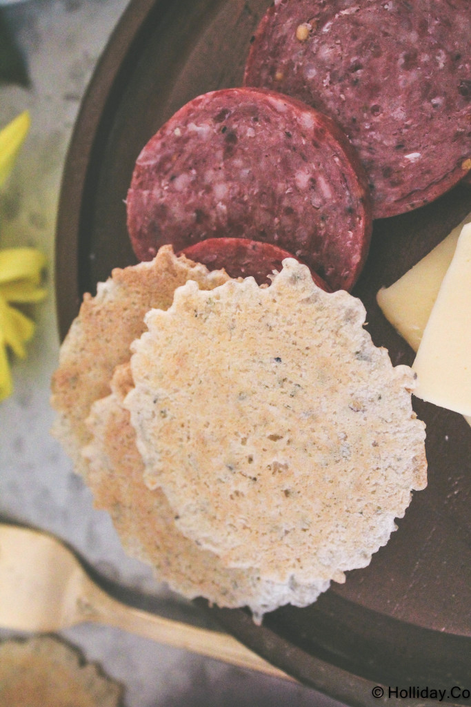 crackers, wine, cheese, wine and cheese tray, entertain with a galvanized tray: wine & cheese