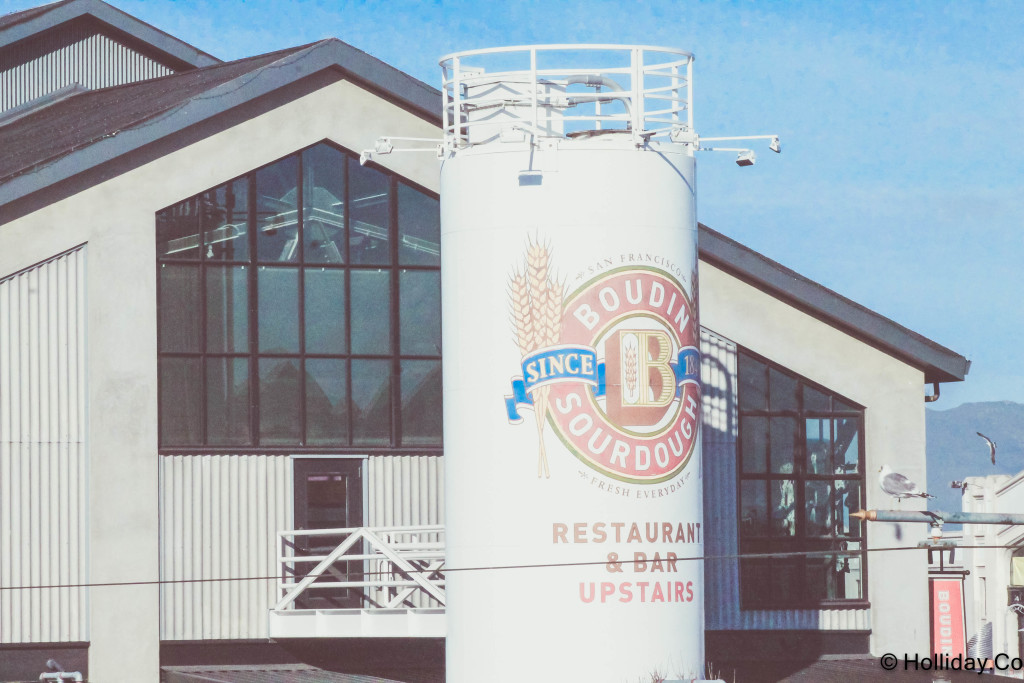 best clam chowder san francisco,san francisco travel, travel, san francisco, boudins sourdough