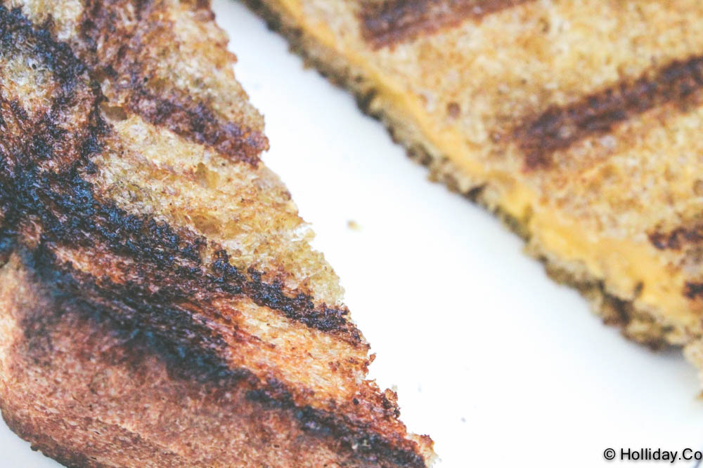 grilled cheese on the grill, grilled cheese, the holliday collective, holliday.co, grill, grilling
