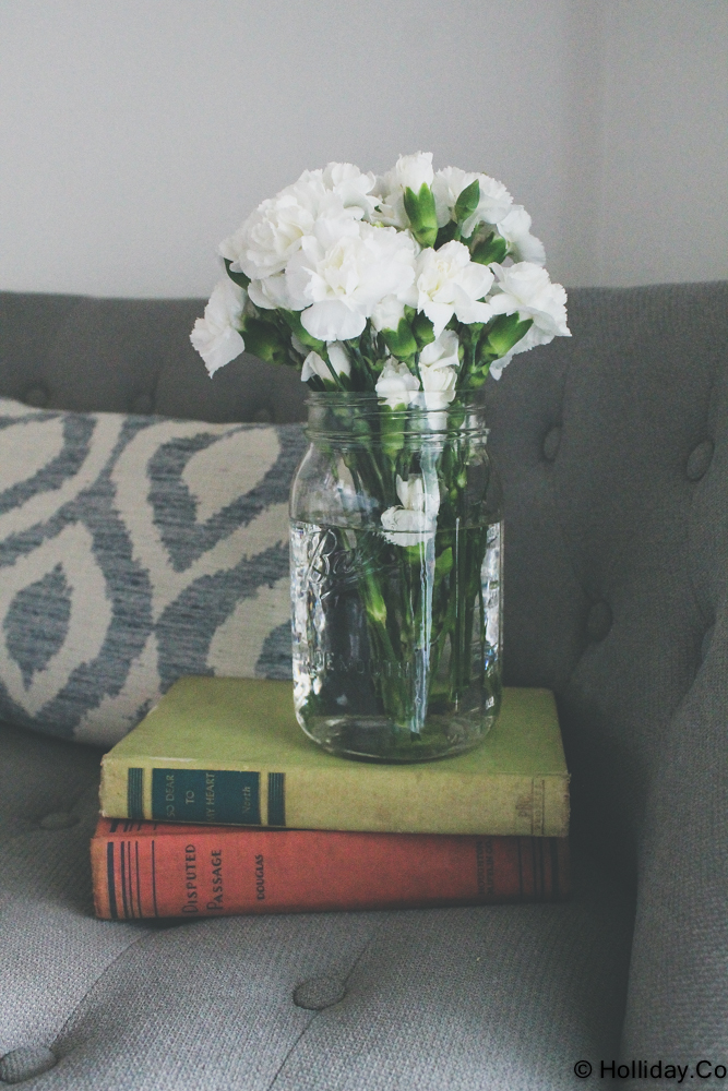styled space, styled home, old books, vintage style