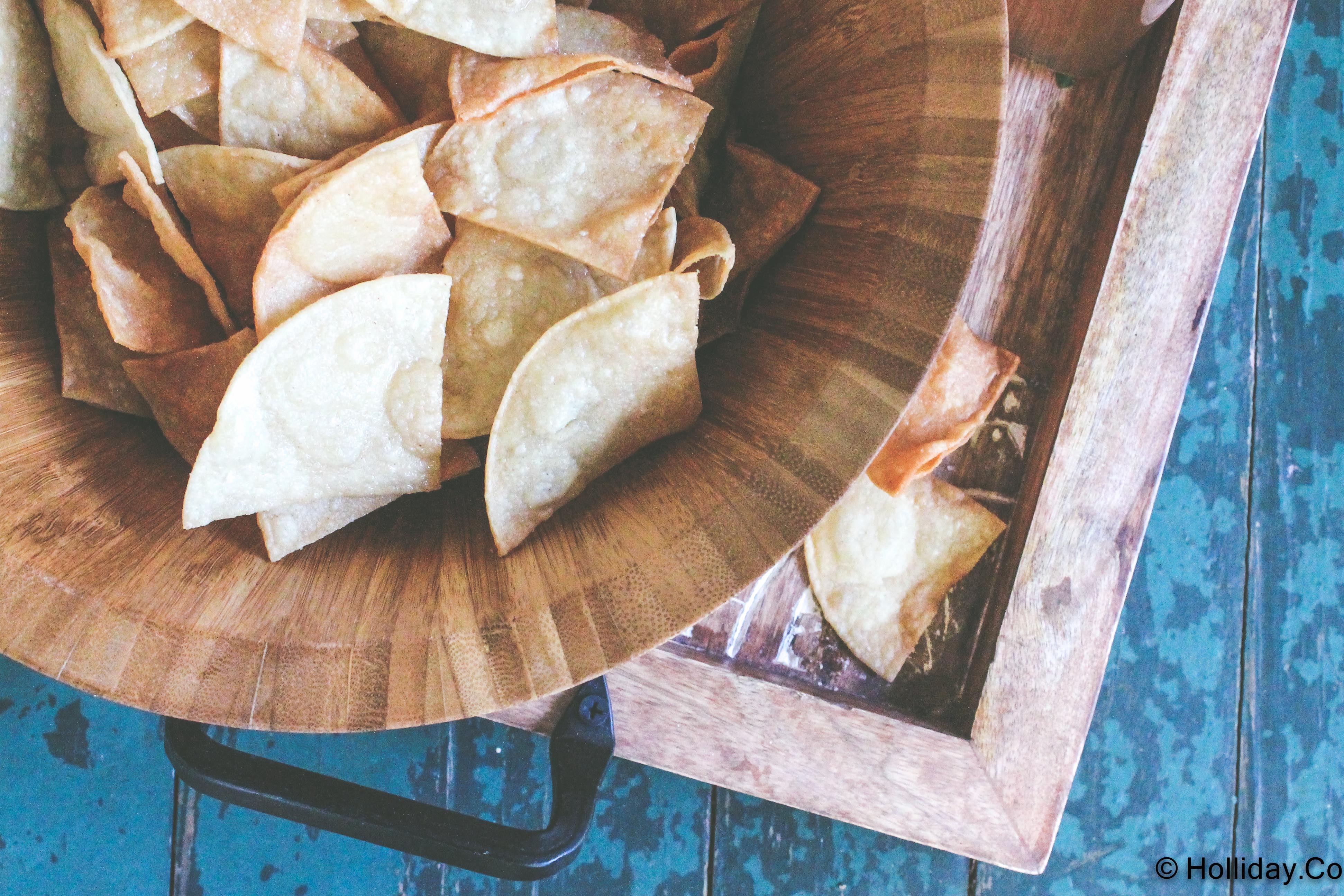 home tortilla chips, how to make homemade tortilla chips, tortilla chips, make our own chips, chips and salsa recipe