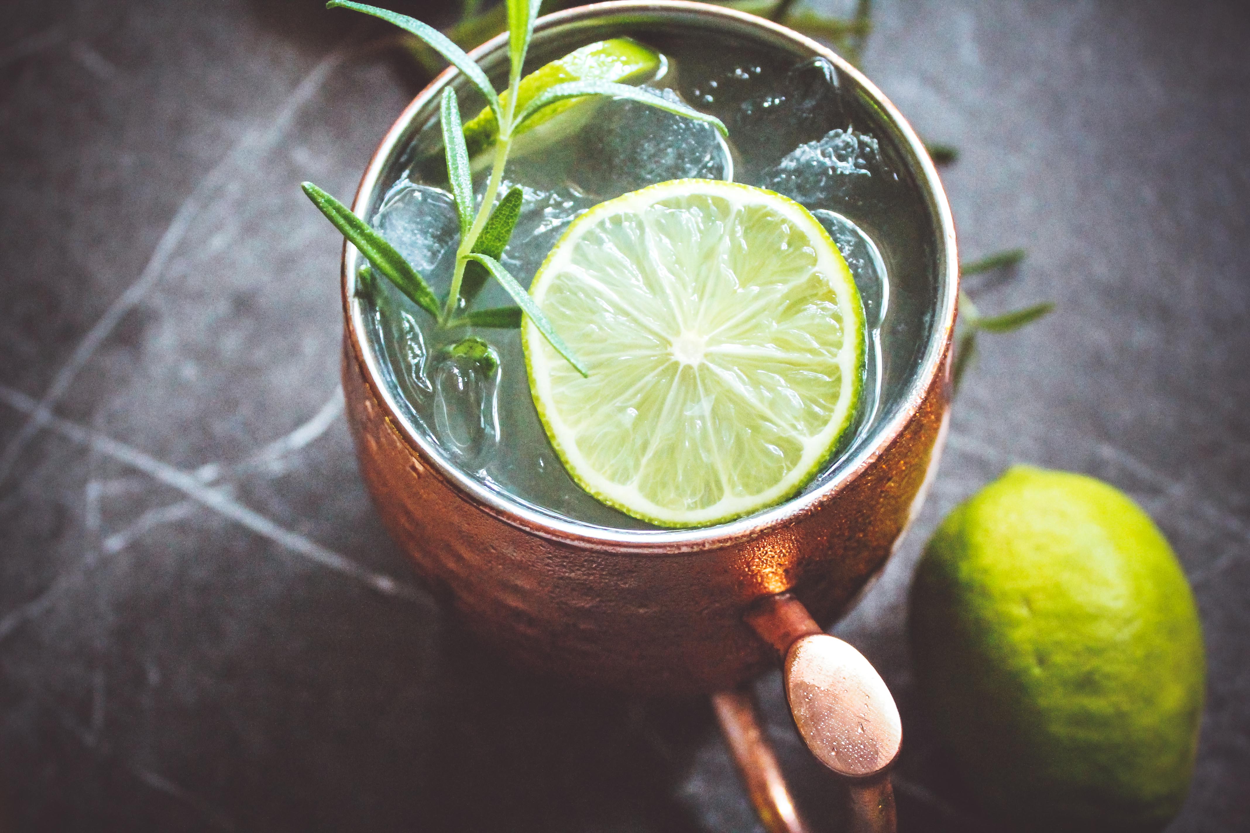 moscow mule, moscow mule recipe, moscow mule recipe, cocktail, moscow mule mug, drinks