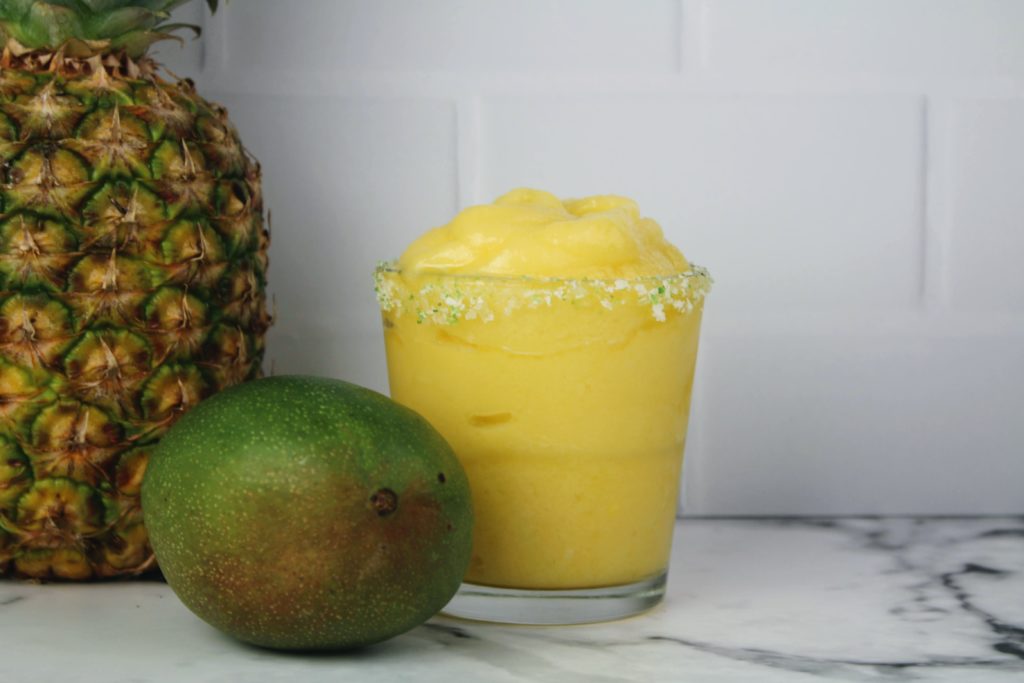 mango cocktail, pineapple cocktail, mango pineapple cocktail, mango pineapple vodka