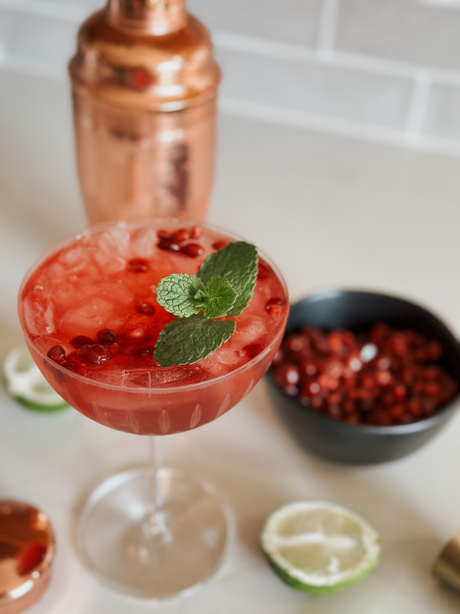 pomegranate mocktails, mocktails, easy mocktails